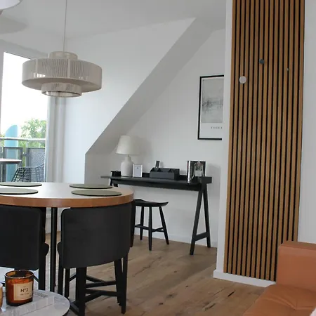 דירה Mit Balkon Und Tiefgarage *